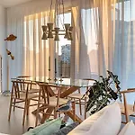 Scandinavian Premium Atelier - Spacious Comfort 코펜하겐