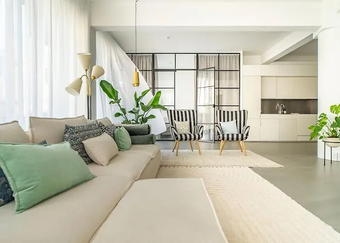 Apartment Scandinavian Premium Atelier - Spacious Comfort *