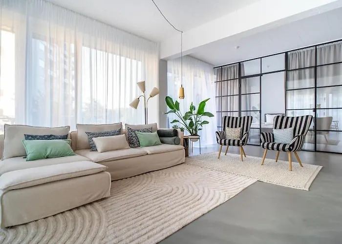 Διαμέρισμα Scandinavian Premium Atelier - Spacious Comfort