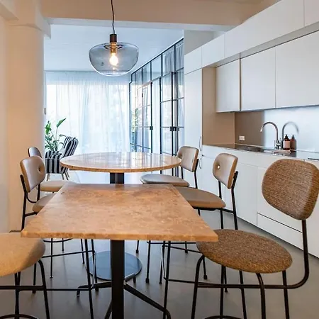 Scandinavian Premium Atelier - Spacious Comfort アパート コペンハーゲン