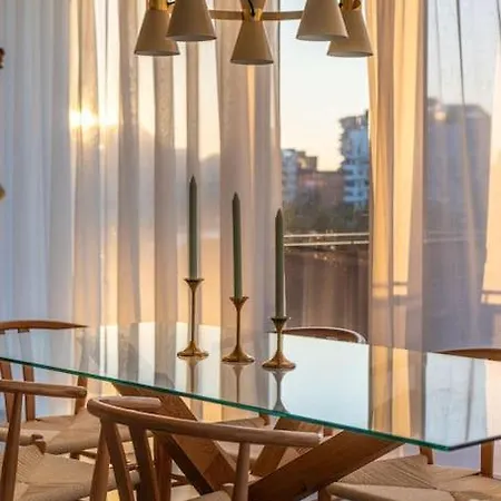 Apartment Scandinavian Premium Atelier - Spacious Comfort
